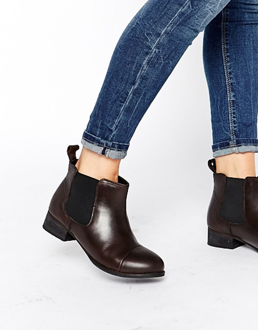 ravel chelsea boots